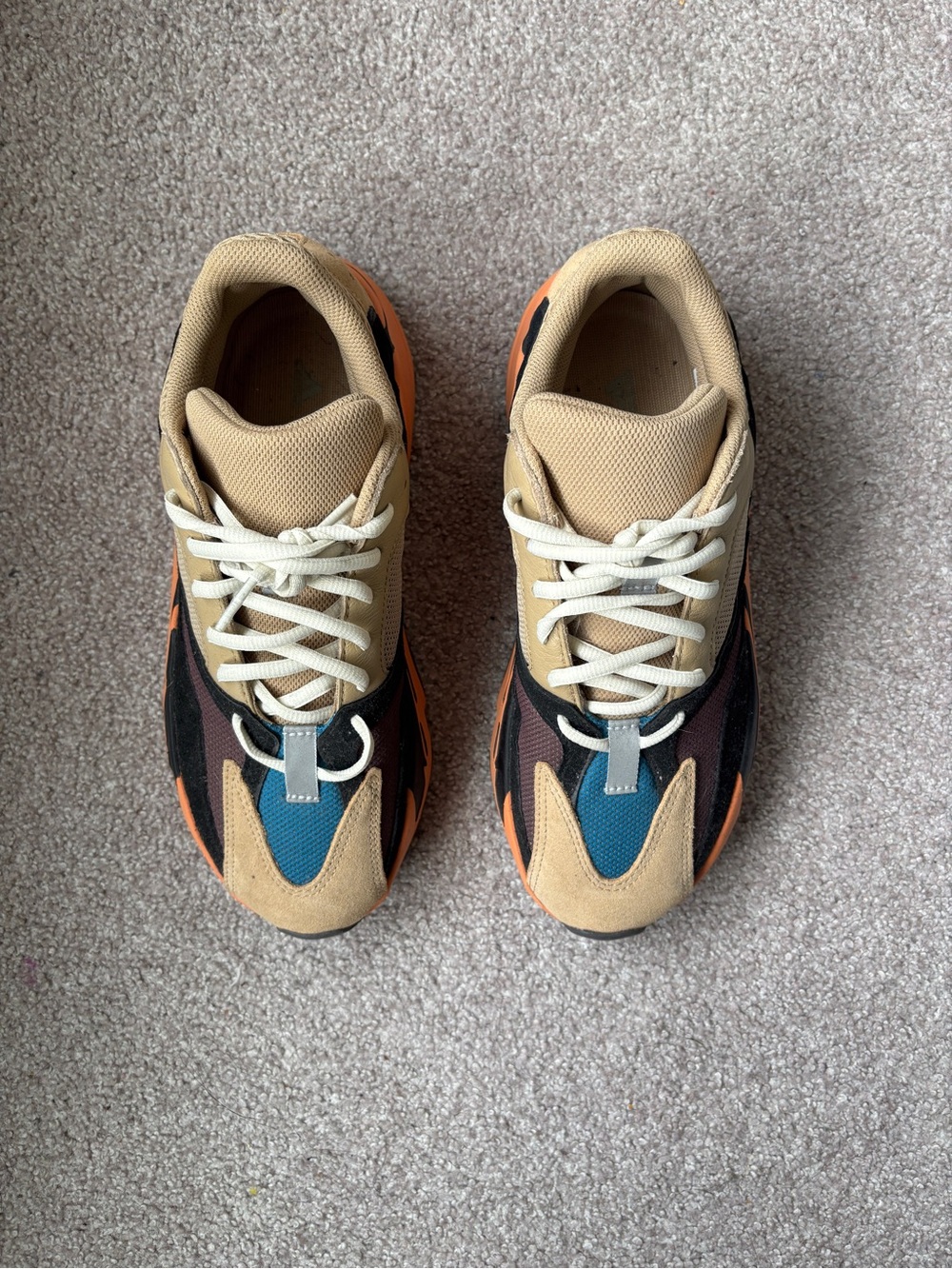 Men's Multi-Color Yeezy Sneaker - Beige, Teal & Black